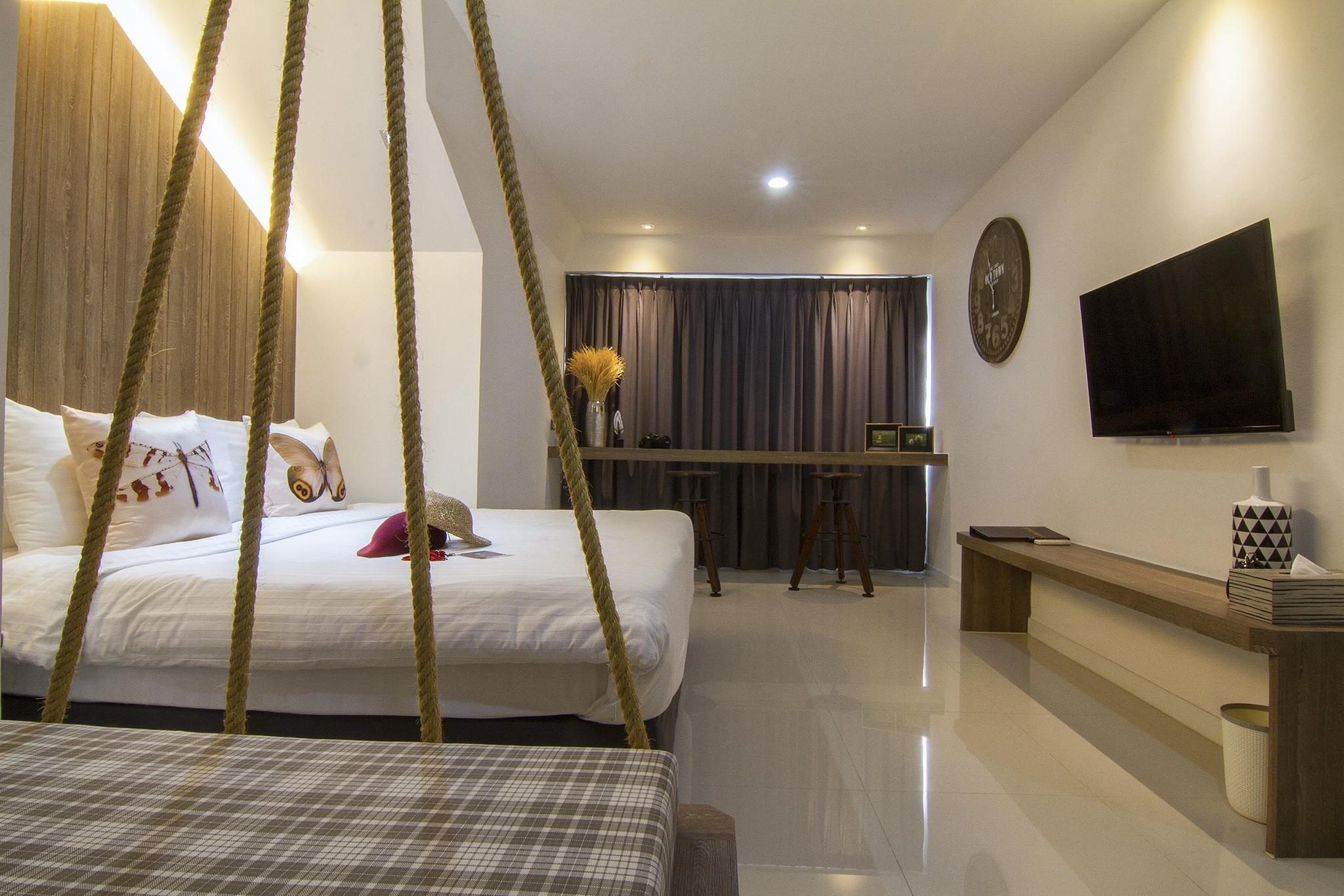Bossotel Chiang Mai Exteriör bild