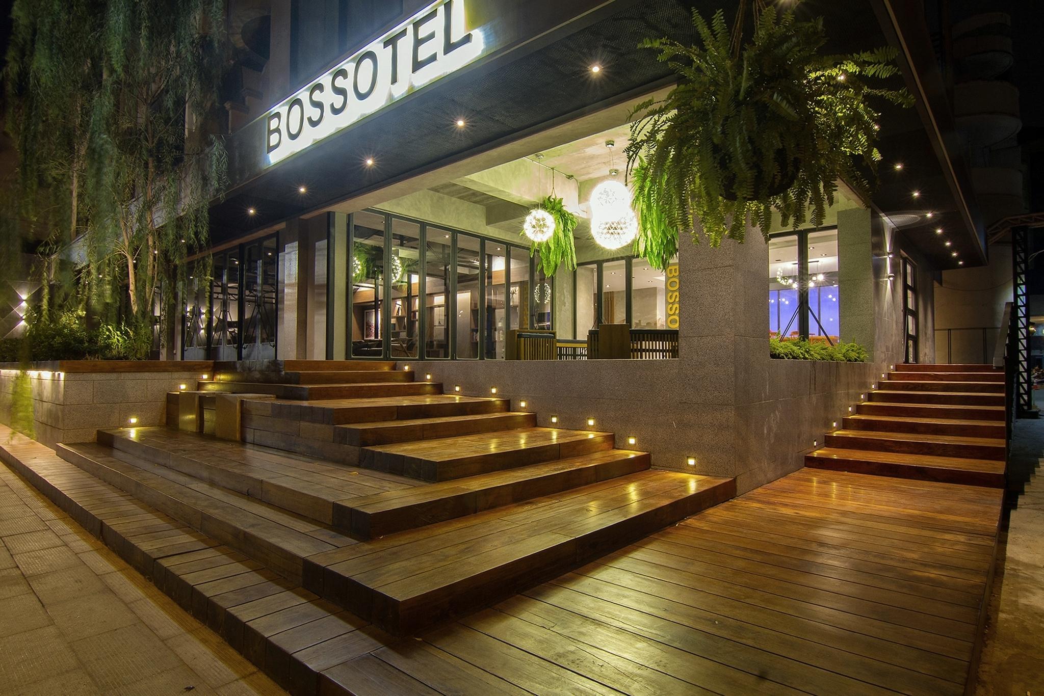 Bossotel Chiang Mai Exteriör bild
