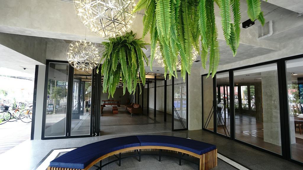 Bossotel Chiang Mai Exteriör bild