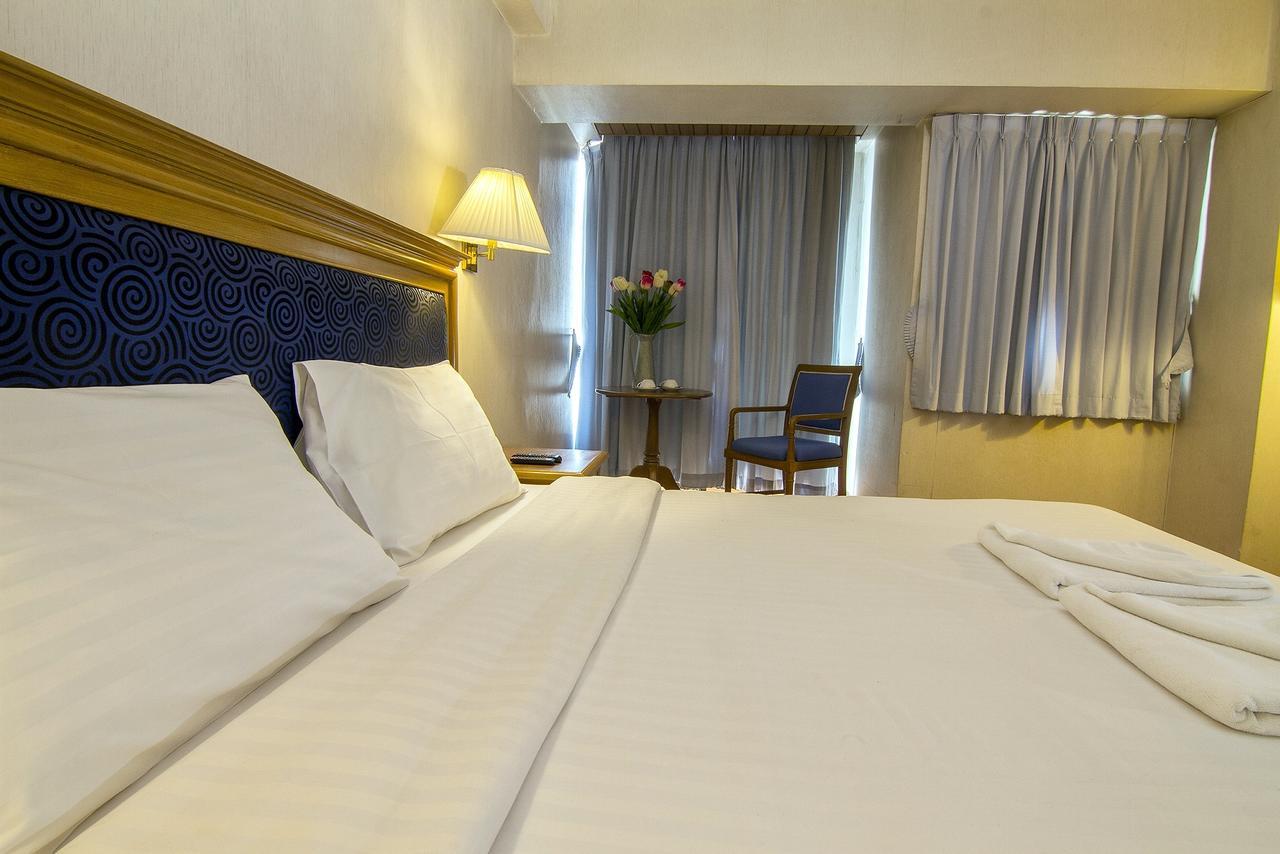 Bossotel Chiang Mai Exteriör bild